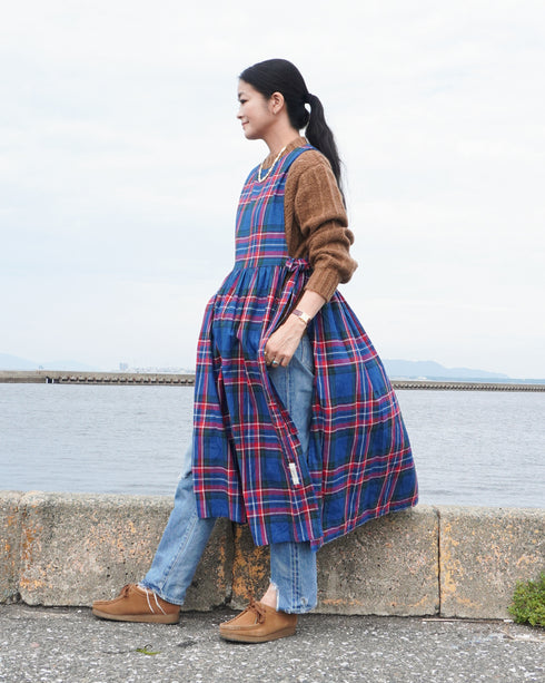 <販売開始 9月19日 金曜日 21:00 〜> INDIGO Tartan Apron Dress / Red・Blue